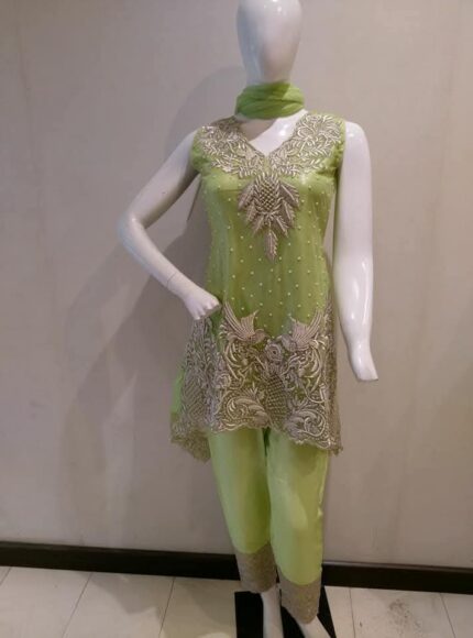 Fabrics 3 Piece Suit Dyed Embroidered Crosshatch